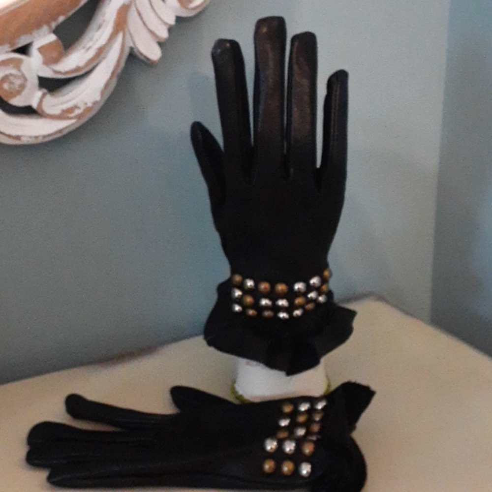 & Vintage black leather gloves with stud detailing